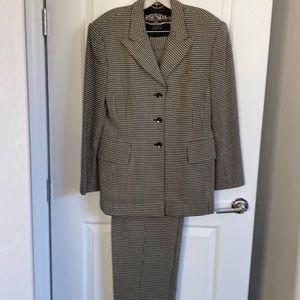 Vintage Escada Black/Tan Suit with Skirt & Pant - Size EU42